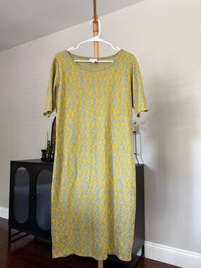LuLaRoe Julia Dress Short Sleeve Midi Dress in Yellow & Gray Women’s Size XL